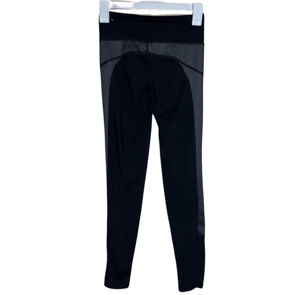 Aerie Chill Play Move Leggings Black and Gray Mesh Ankle XS - Picture 2 of 9